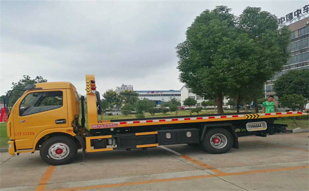 北海定远24小时拖车救援电话号码，定远道路救援公司怎么收费的